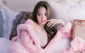 Penampilan Nayeon TWICE di Teaser Debut Solo Bikin Netizen Teringat Jennie BLACKPINK