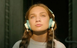 Maddie Ziegler Jadi Pemeran Utama di 'Bloody Hell' Bareng Emily Hampshire