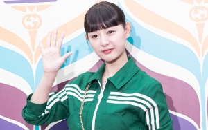 Kim Ji Won Satu Event dengan 'Mantan', Gaya Rambut Dikritik Aneh