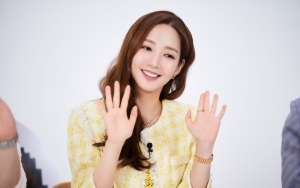 Bocor Potret Pernikahan Park Min Young di Drama Baru, Mempelai Pria Curi Fokus