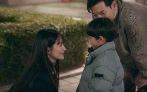 Calon Ibu Idaman, Begini Cara Shin Min A Perlakukan Pemeran Putranya di Lokasi 'Our Blues'