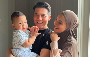 Zaskia Sungkar dan Irwansyah Berlinang Air Mata Haru Usai Ukkasya Tiba-tiba Lakukan Ini