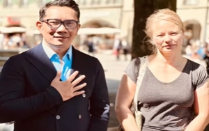 Ridwan Kamil Temui Geraldine Beldi, Guru SD yang Temukan Jenazah Eril di Swiss