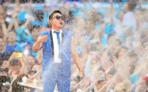 PSY Beber Detail Konser 'Summer Swag' Meski Dikritik Keras Karena Penggunaan Air Berlebihan