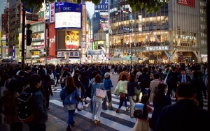 Survei: 1 dari 4 Orang Jepang Lajang Berusia 30-an Ogah Menikah