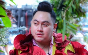 Nangis, Nassar Akui Sedih Tak Pernah Bertemu dengan Anaknya Malah Kena Sindir