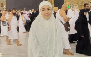 Ayu Ting Ting Ceritakan Pengalamannya Sempat Drop Saat Jalani Ibadah Umrah: Saya Muntah
