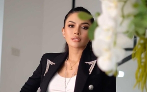 Nikita Mirzani Sempat Tawari Makan dan Minum Ke Polisi yang Kepung Kediamannya