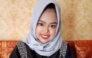 Pamer Skill Make Up, Rahmawati Kekeyi Jawab Savage Usai Malah Dinyinyir Punya Beban Hidup Berat