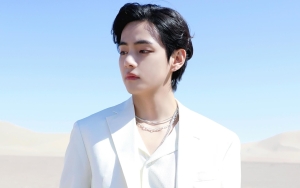 V BTS Berani Posting Foto Telanjang Dada, ARMY Syok: Jadi Ini Era Barunya