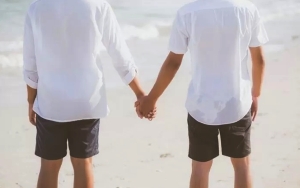 Program Kencan LGBT Perdana Korea 'Merry Queer' Tuai Reaksi Tak Terduga