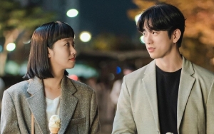 Jinyoung GOT7 Dibocorkan Bakal Cium Kim Go Eun di 'Yumi's Cells 2', Siap Ikut Berdebar?