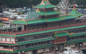 Restoran Apung Ikonik Hong Kong Dilaporkan Tenggelam di Laut China Selatan