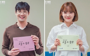 Choi Daniel Lawan Main Baru Kim Sejeong Tuai Pujian Dari Tim 'Today's Webtoon' 
