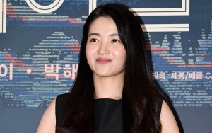 Kim Tae Ri Tolak Permintaan Awak Media Lakukan Ini, Alasannya Kocak