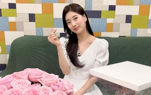 Tampil Imut Sekaligus Seksi, Potret Suzy di Konten Promosi 'Anna' Bikin Netizen Terpukau