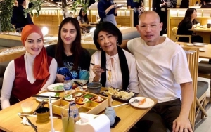 Abadikan Momen Manis Rima Melati dan Sang Putra di RS, Marisa: Ibu Adalah Cinta Pertama Anaknya