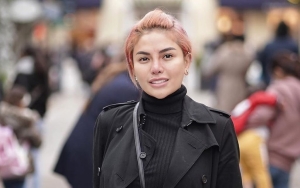 Nikita Mirzani Sebut Wanita Tak Perlu Kejar Pria, Nyinyiran Pedas Justru Mencuat