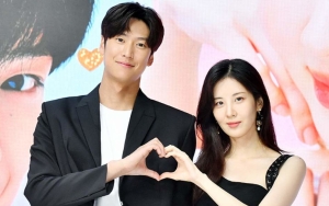 Manis Banget, Begini Ekspresi Na In Woo Saat Cemburui Seohyun SNSD di Lokasi 'Jinxed at First'