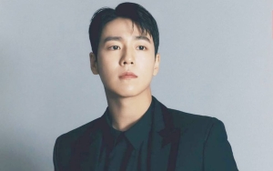 Lee Hyun Woo Enteng Perankan Perampok di 'Money Heist: Korea - Joint Economic Area'  Berkat Topeng