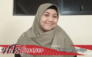HITSfluencer : Kalingga Apriliya, Sang Guru Asyik Kesayangan Para Siswa Online