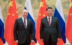 Pemimpin G-7 Siap Tingkatkan Tekanan ke Rusia Sambil Awasi Pergerakan Tiongkok