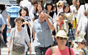 Jepang Minta Warga Hemat Listrik di Tengah Serangan Gelombang Panas