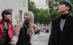 Lisa BLACKPINK Bak Putri Diapit V BTS dan Park Bo Gum, Netizen Teringat Film 'Twilight'
