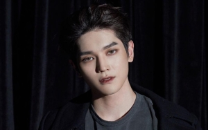 8 Potret Swag Taeyong NCT, Aksi Pamer Abs di Panggung Bikin Heboh