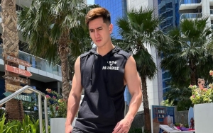 Verrell Bramasta Tak Kuat Saat Lakukan Ice Bath Challenge, Diledek Kalah dengan Ibu-ibu 