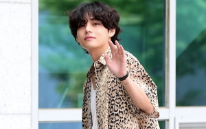 Pulang dari Paris, V BTS Akhirnya Posting Foto yang Ditunggu-Tunggu