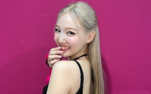 Body Goals, Nayeon TWICE Umbar Perut No Lemak Pakai Outfit Super Seksi