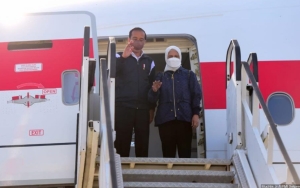Presiden Jokowi Tiba di Moskow, Disambut Kibaran Bendera Merah Putih