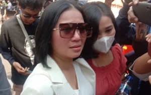 Tiara Marleen Nangis Usai Sidang Mediasi dengan Haji Faisal, Penyebabnya Tak Terduga