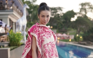 Disebut Miss Dior Indonesia, Begini 10 Potret Velove Vexia Dengan Make Up Natural
