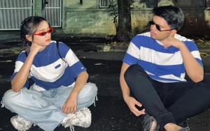 Positif Vibes, Fuji Terharu Dihadiahi Thariq Halilintar Sepatu Bertabur Kristal