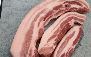 Superbug yang Berpotensi Mematikan Ditemukan di Daging Babi Supermarket Inggris
