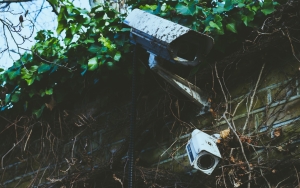 Kampung Narkoba Boncos Kembali Digerebek, Ditemukan Sejumlah CCTV yang Diduga Untuk Pantau Polisi