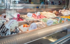 Merek Es Krim Asal Tiongkok Dikecam Karena Produk yang Dikabarkan Tak Bisa Meleleh