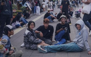 Remaja Citayam di Sudirman Dibela Anies Baswedan, Satpol PP Ingatkan Tetap Jaga Kebersihan