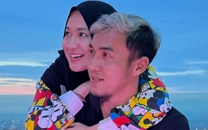 10 Tahun Menikah, Okie Agustina dan Suami Kompak Tulis Doa Haru Untuk Kelangsungan Rumah Tangga