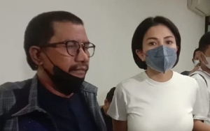 Nikita Mirzani Bantah Kenal Dekat dengan Isa Zega: Buktinya Mana?