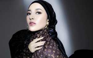 Shandy Purnamasari Ngamuk Diberitakan Hoax Usai Kalah Gugatan, Fuji-Fadly Sampai Komentar