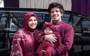 Ajak Anak Kali Pertama Long Trip, Aurel Justru Tumbang Sedang Ameena Anteng di Pesawat Bareng Atta