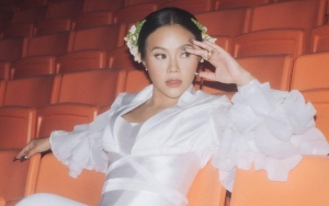 Yura Yunita Bongkar Isi Undangan ‘Lucu’, Nama Salah Disebut Yura Yunani Sampai Trending