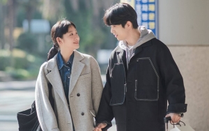 Adegan Ciuman Emosional Kim Go Eun dan Jinyoung GOT7 di 'Yumi's Cells 2' Tuai Perdebatan