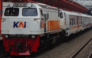 Vaksinasi Booster Jadi Syarat Naik Kereta Api Bikin Sejumlah Penumpang Menyesal, Kenapa?