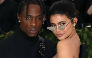 Kylie Jenner dan Travis Scott Kena Hujat Usai Pamer Jet Pribadi Hingga Rolls Royce