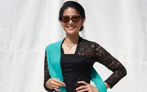 Dian Sastro Ajak Masyarakat Tampil Pakai Kebaya: Bukan Hanya Seragam Kondangan!
