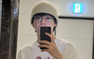 Ganteng Banget, Gaya Keren V BTS Main Golf Dipuji Selevel Profesional